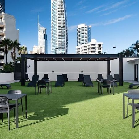 Luxury Apartment & Ocean View In Surfers Paradise Gold Coast Bagian luar foto