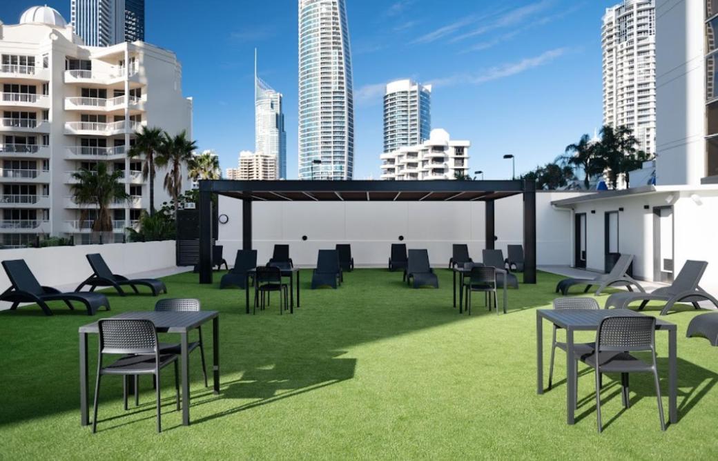 Luxury Apartment & Ocean View In Surfers Paradise Gold Coast Bagian luar foto